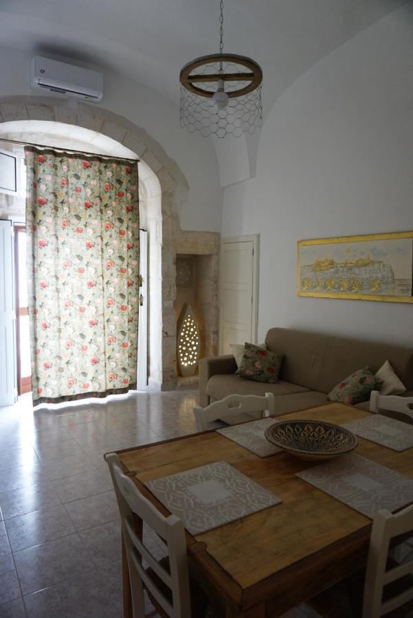 Colori D'Artista Apartment Ostuni Ngoại thất bức ảnh